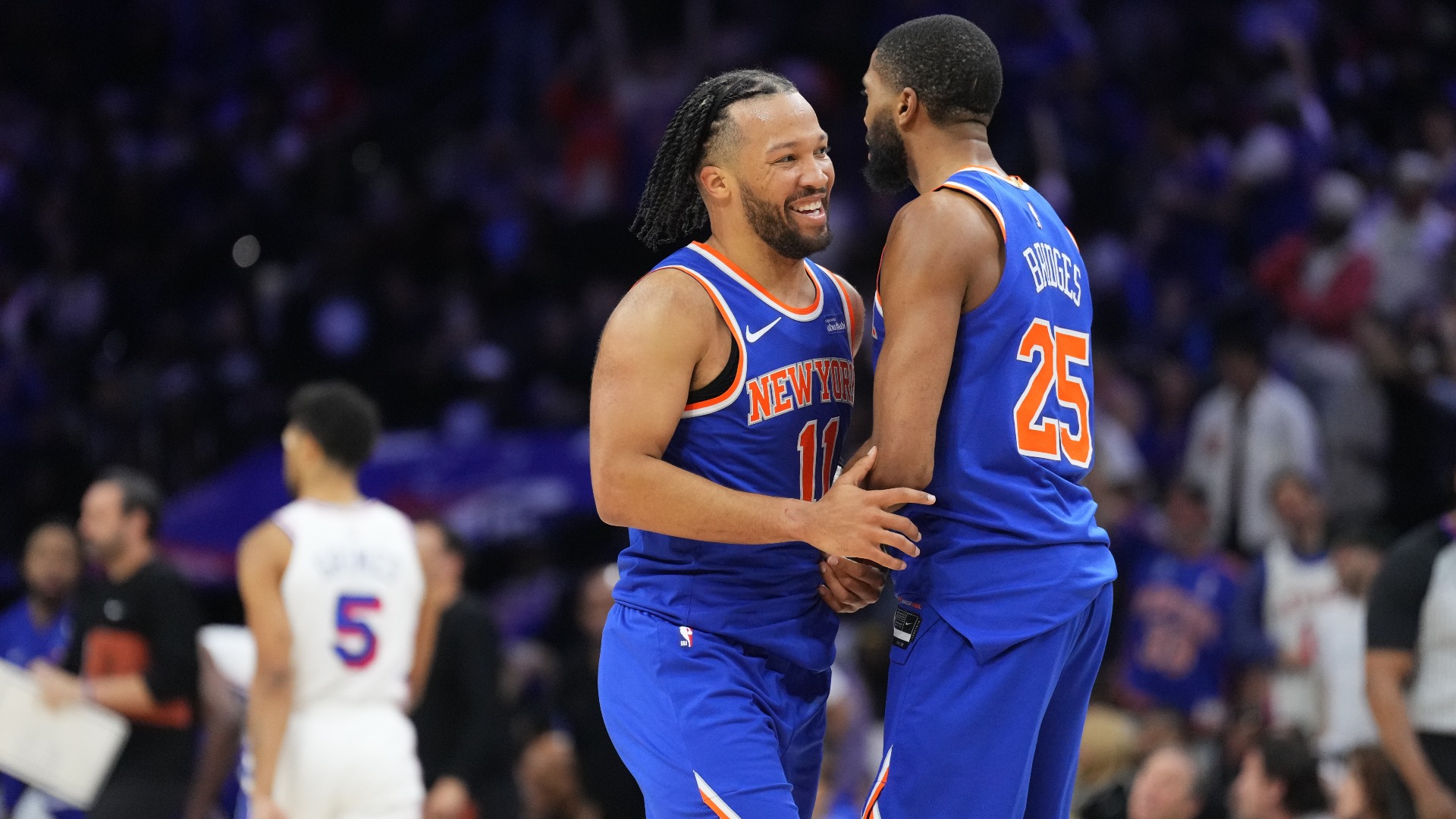 Video thumbnail for Knicks Sweep 76ers, Advance to Eastern Conference Finals
