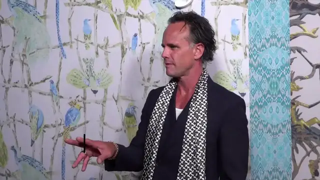 Video thumbnail for Walton Goggins reportedly joins Miami Vice '85.