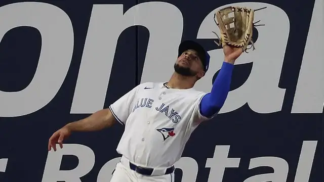 'Video thumbnail for Jonatan Clase 2025 Defensive Highlights!'