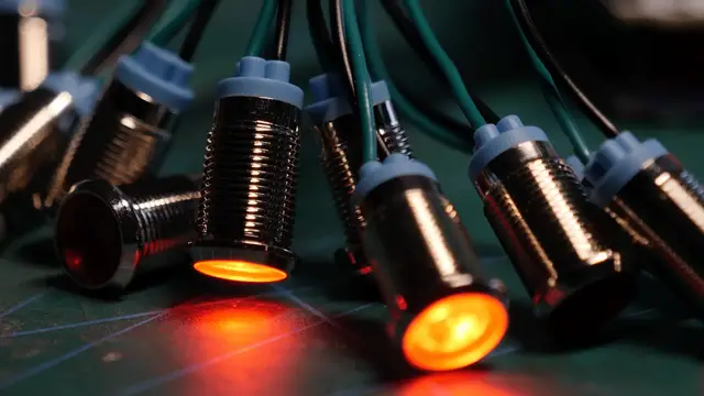 Video thumbnail for Makinarium Prop Makers Launch Premium Film Collectibles Studio