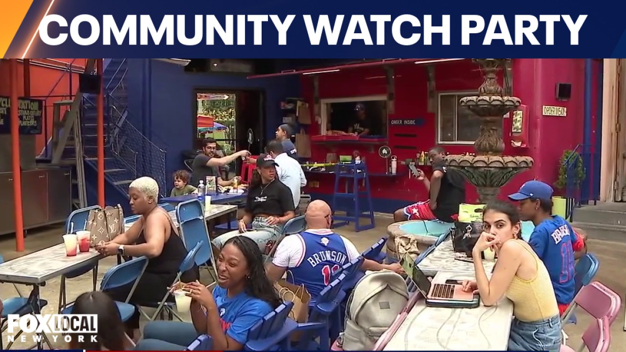 Video thumbnail for Knicks fans gather in Brooklyn for Game 4 watch party