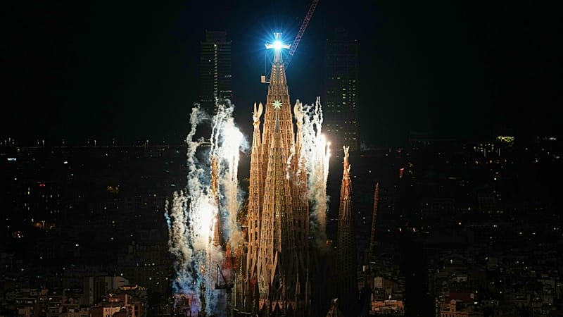 Video thumbnail for Spain: Pope Leo XIV blesses new Sagrada Familia tower, now world’s tallest church