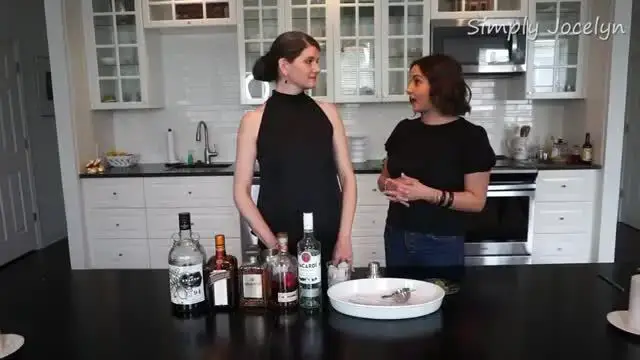'Video thumbnail for How to Make a Mai Tai Cocktail'