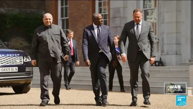 'Video thumbnail for EU leaders urge more pressure on Russia ahead of Ukraine talks'