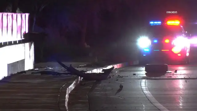 Video thumbnail for US, Phoenix: Gilbert Lindsay Road Serious Pickup Crash.