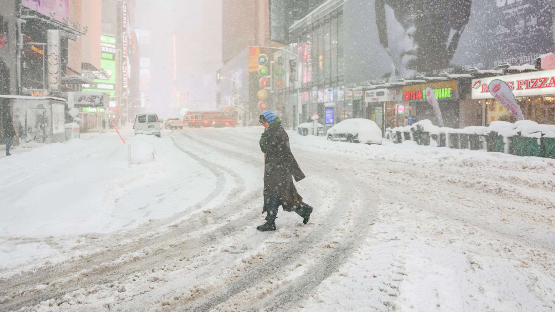 Video thumbnail for Historic winter storm Hernando batters US Northeast, bringing cities to a standstill