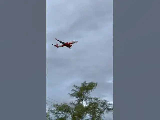 Video thumbnail for flight landing#shortvideo #aroplane ✈️🛫🛬🛩