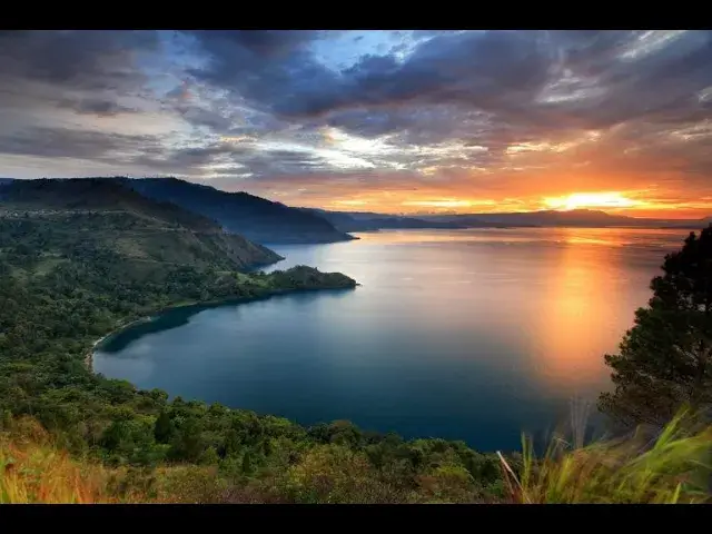'Video thumbnail for Wisata terdekat : Destinasi Danau Toba'