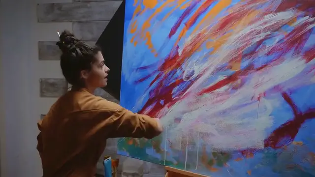 Video thumbnail for Unboxing and Reviewing the Upcrate Monthly Mystery Art Supplies Box