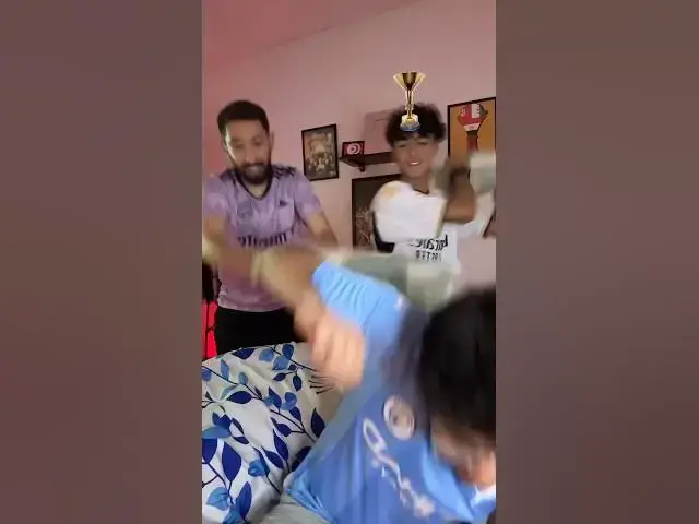 'Video thumbnail for سمي 5 مدافعين فازوا بهذا اللقب'