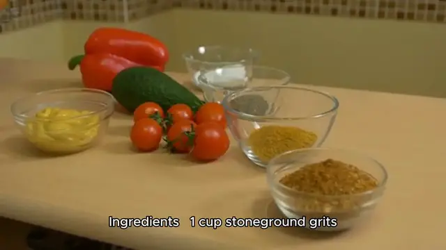 Video thumbnail for Classic Creamy Grits Recipe