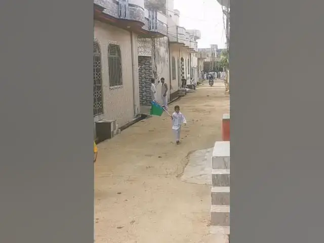 Video thumbnail for #pakistan #rainvlog #funny #lifeisbutadream #familychannel #trending #familyvideo #familyvlog #com