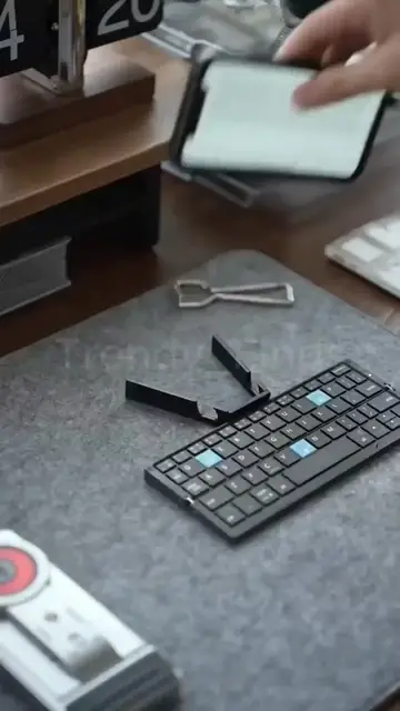 Video thumbnail for SIKAI CASE Foldable Bluetooth Keyboard-sikai case mini keyboard #Keyboard