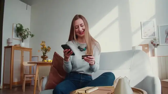 Video thumbnail for Unlocking the Power of Credit Cards