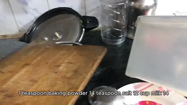 Video thumbnail for easy muffin recipe