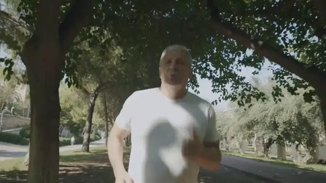 Video thumbnail for The Benefits of Intermittent Fasting: Understanding how intermittent fasting can affect metabolism and health.