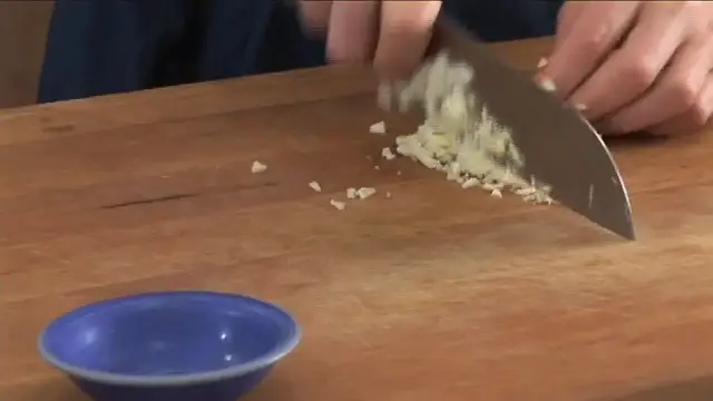 'Video thumbnail for How To Make Tomato Sauce Recipe in 20 Minutes (720p 25fps)'