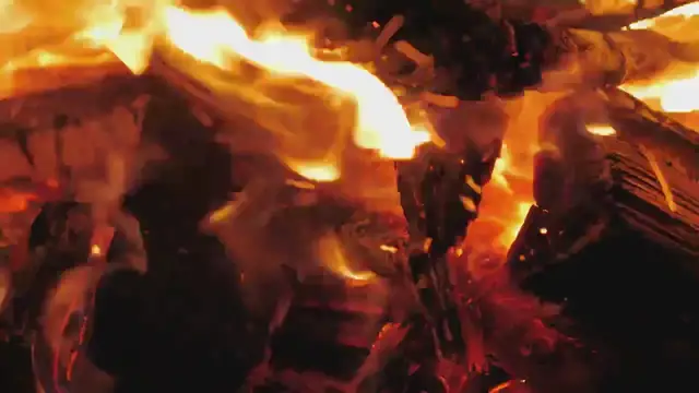 Video thumbnail for The Ultimate Campfire Breakfast Delight