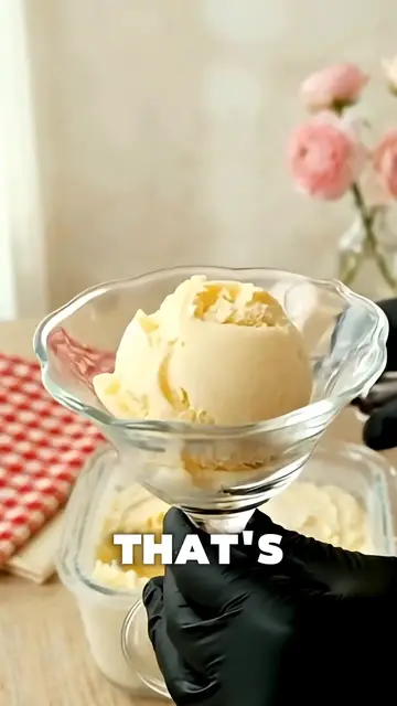 Video thumbnail for Creamy Pineapple Frozen Yogurt needs five minutes and no ice cream maker!  #easyrecipe