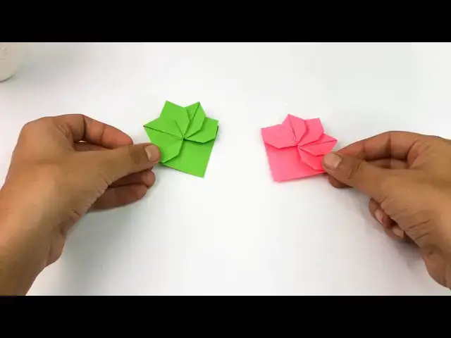 Video thumbnail for Origami Flower Bookmark