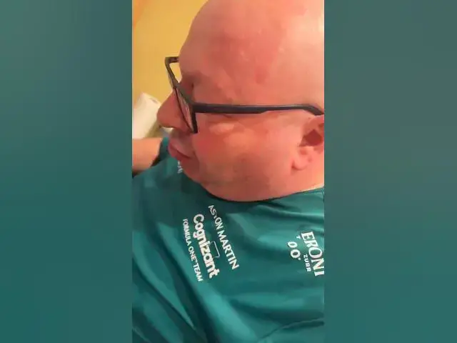 Video thumbnail for Ohhhhhhh he’s in the kitchen !!