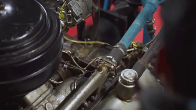 'Video thumbnail for Come Funziona il Motore dell'Auto: Tutte le Parti Spiegate in Modo Semplice'