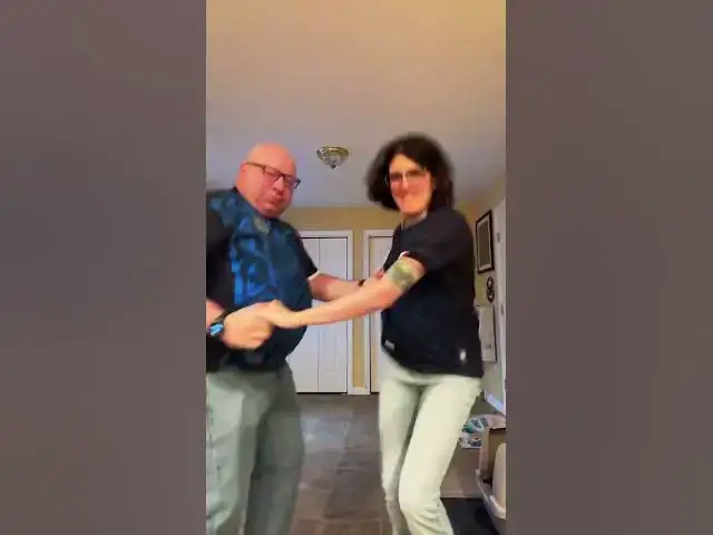 Video thumbnail for Center of the Earth Dance! 🌎