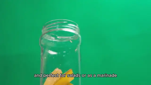 Video thumbnail for vinaigrette recipe