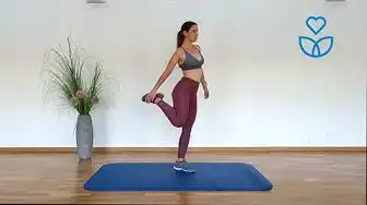 'Video thumbnail for Quad Stretch | How To Stretch Your Quads'
