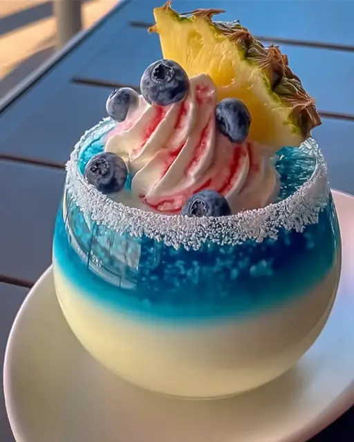 Video thumbnail for Ocean Love Colada