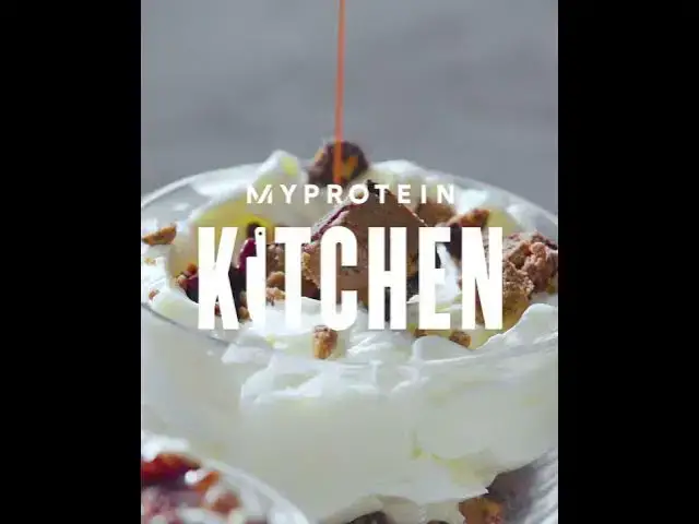 Video thumbnail for Vegan Carb Crusher Cheesecake Pots 😍 28g of protein 😱 | Myprotein #shorts