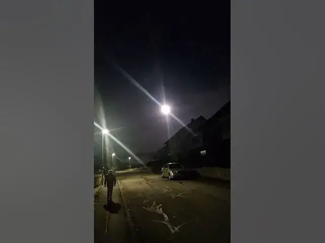 Video thumbnail for mond strahl heller denn je