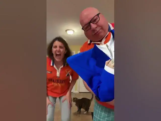 Video thumbnail for Netherlands Groove! 🇳🇱🎶