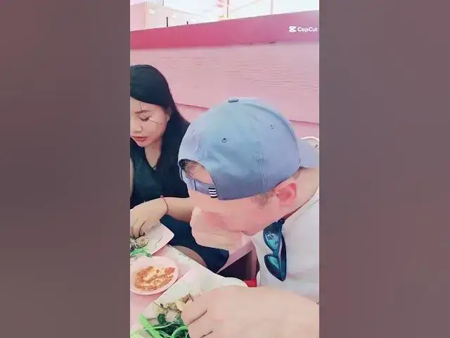 Video thumbnail for Spicy Sambal Challenge  When Your Mouth Is On Fire But The Food Is Too Good!