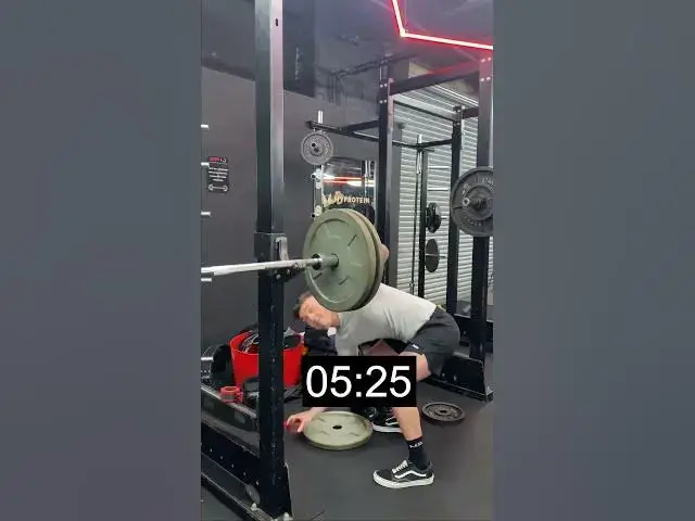 Video thumbnail for Pit Stop Training in the Gym 🏎️⁣  | Myprotein