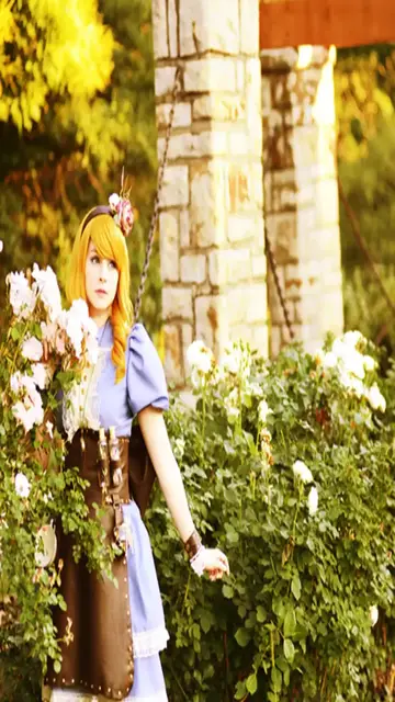 Video thumbnail for Steampunk Alice Cosplay