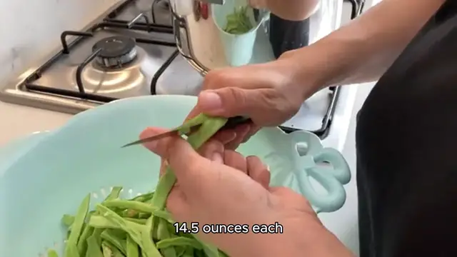 Video thumbnail for best green bean casserole recipe