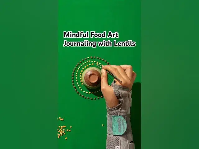 Video thumbnail for Mindful Art Journaling | Create with Me 💙 #foodart #geometricart #calming #mindfulart