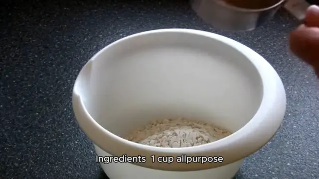 Video thumbnail for basic crepe recipe