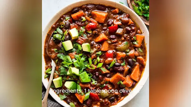 Video thumbnail for veggie chili recipe