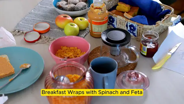 Video thumbnail for Breakfast Wraps with Spinach and Feta