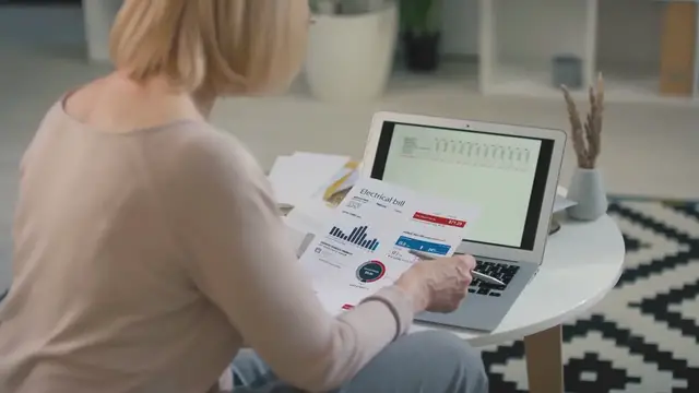 Video thumbnail for Achieve Financial Independence Today