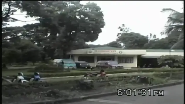 'Video thumbnail for Driving around Cabanatuan in 2007'