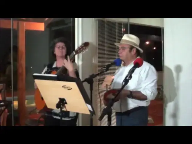 Video thumbnail for "Vila Operária"- Antonio Siqueira Jr/ Renato Castelo