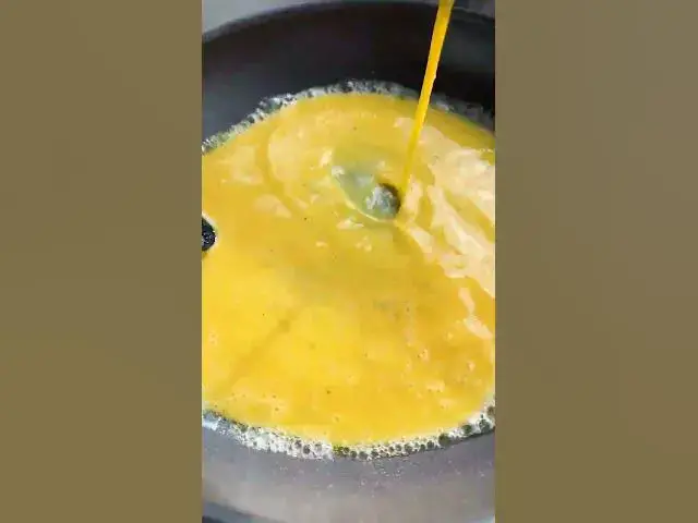 Video thumbnail for Pancakes mit Eiern und Speck? 😱 Na klar! 😊 #shorts