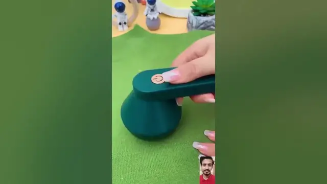 Video thumbnail for Lint Remover with Rechargeable Battery | ➡️ Product Link is in Bio ⤵️ | #trending #gadgets
