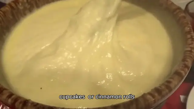 Video thumbnail for cream cheese icing recipe