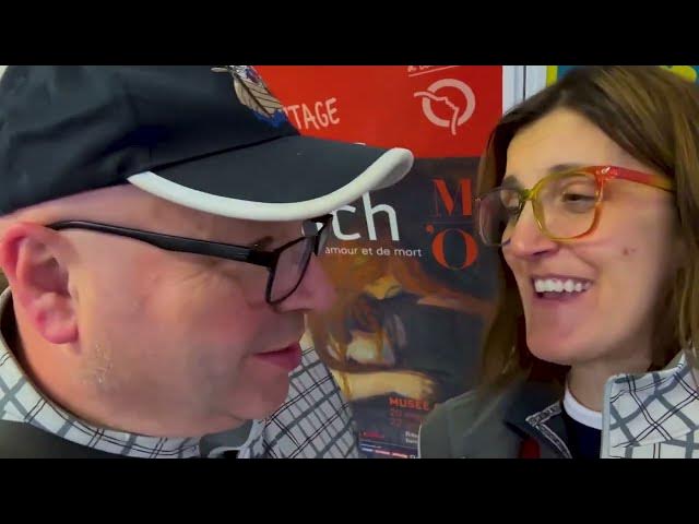 Video thumbnail for Our first Paris Christmas | Disneyland, markets & unexpected conflict