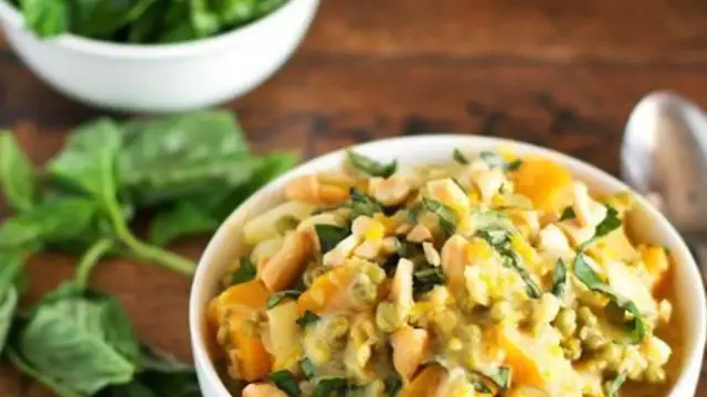 Video thumbnail for Thai Basil Coconut Lentils recipe