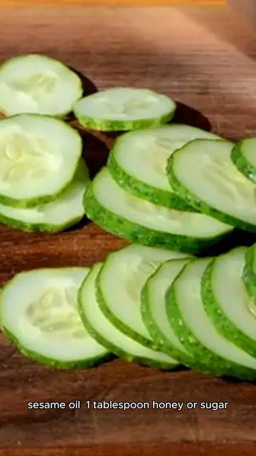 Video thumbnail for asian cucumber salad recipe